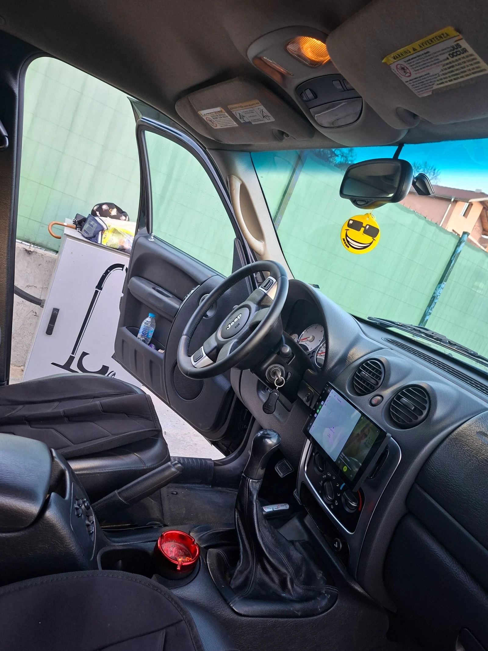 Jeep Cherokee Джипа е повдигнат 8см, нама забележки, снимка 8 - Автомобили и джипове - 54314267