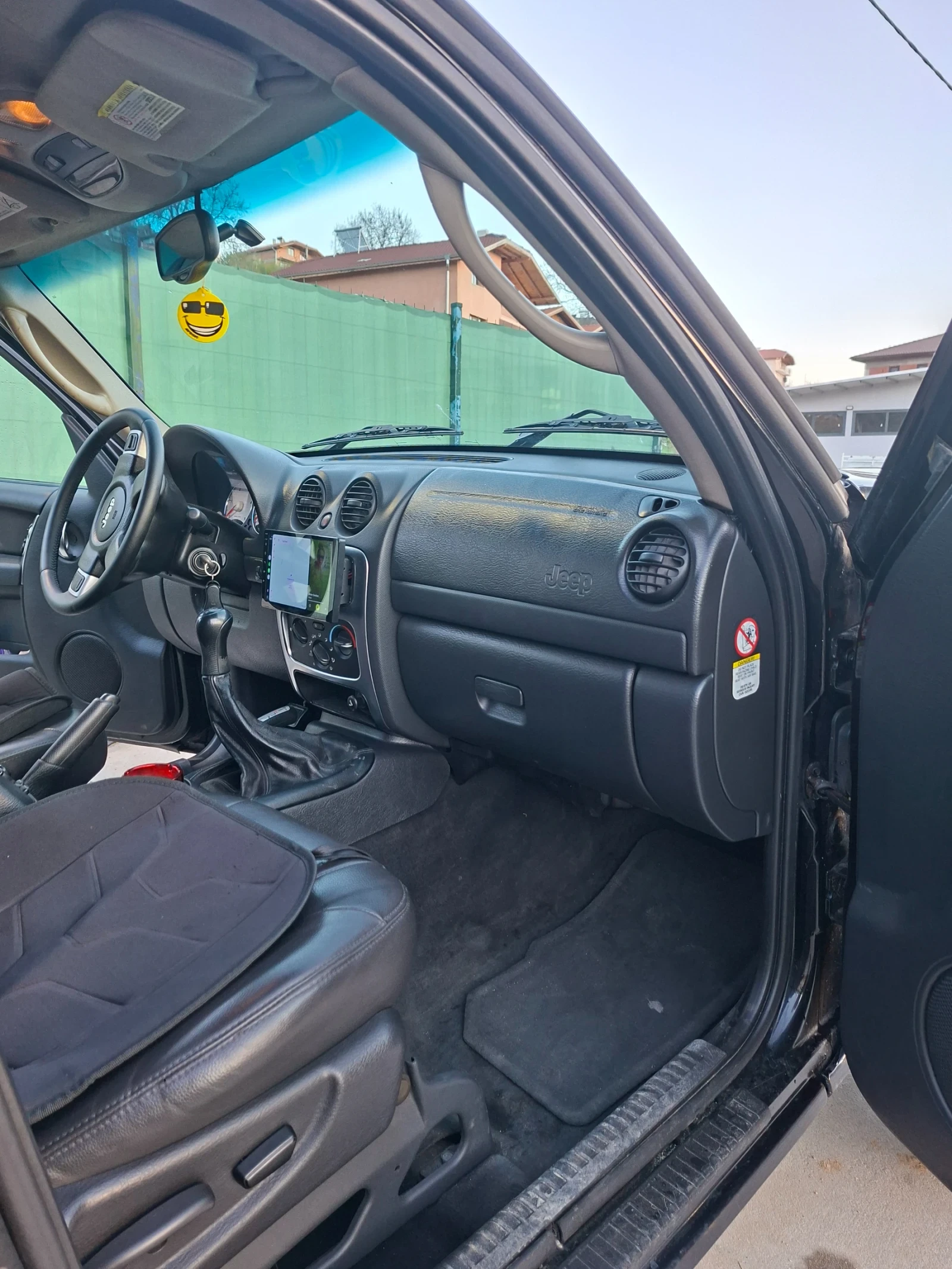 Jeep Cherokee Джипа е повдигнат 8см, нама забележки, снимка 7 - Автомобили и джипове - 54314267