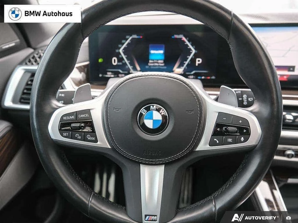 BMW X5 * xDrive40i PREMIUM ESSENTIAL M SPORT PACKAGE HARM, снимка 11 - Автомобили и джипове - 54855146