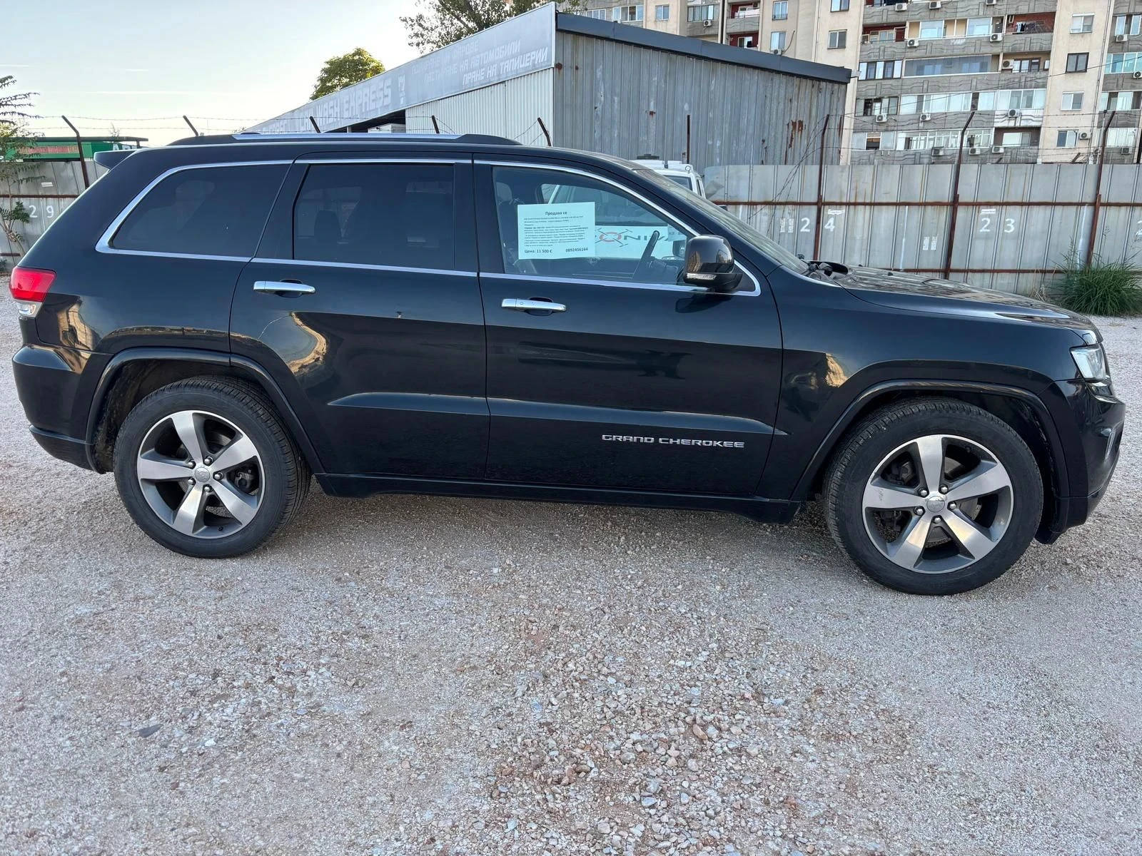 Jeep Grand cherokee 3.0 CRDI Overland, снимка 3 - Автомобили и джипове - 55565953