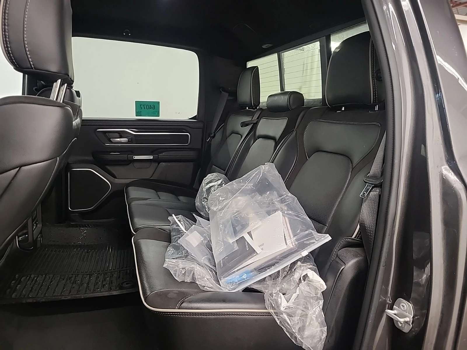 Dodge RAM 1500 5, 7 LARAMIE CREW CAB SHORT BED , снимка 14 - Автомобили и джипове - 55815715