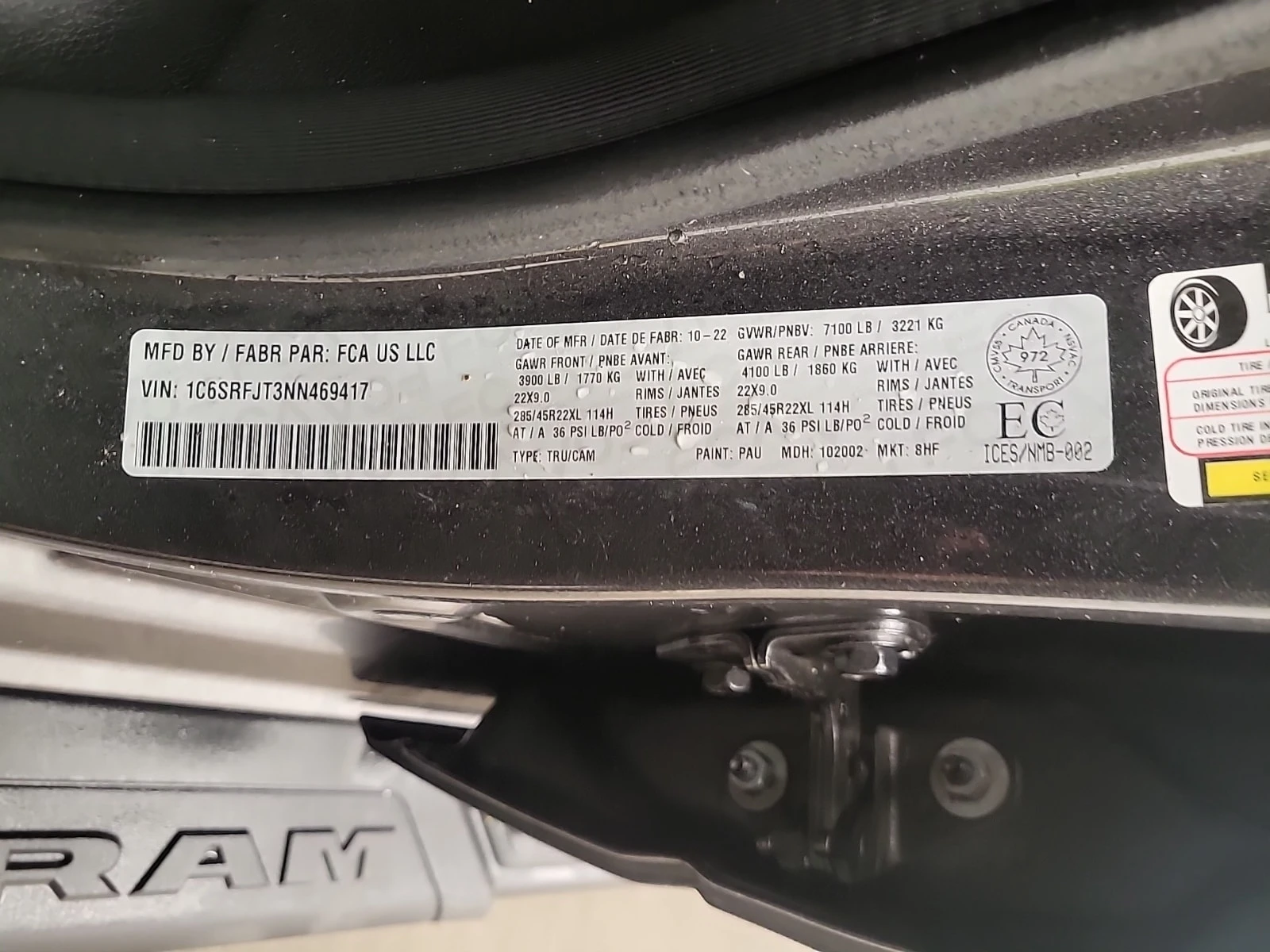 Dodge RAM 1500 5, 7 LARAMIE CREW CAB SHORT BED , снимка 16 - Автомобили и джипове - 55815715