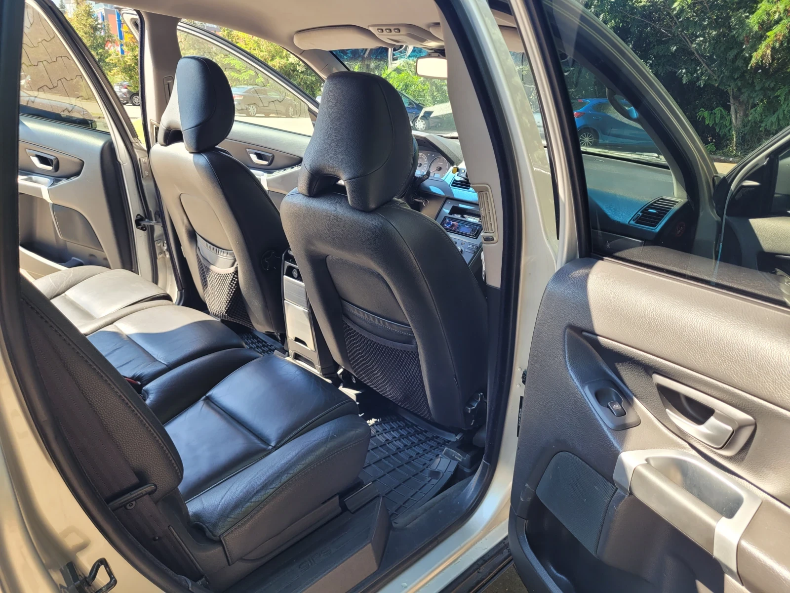 Volvo Xc90, снимка 10 - Автомобили и джипове - 56056899