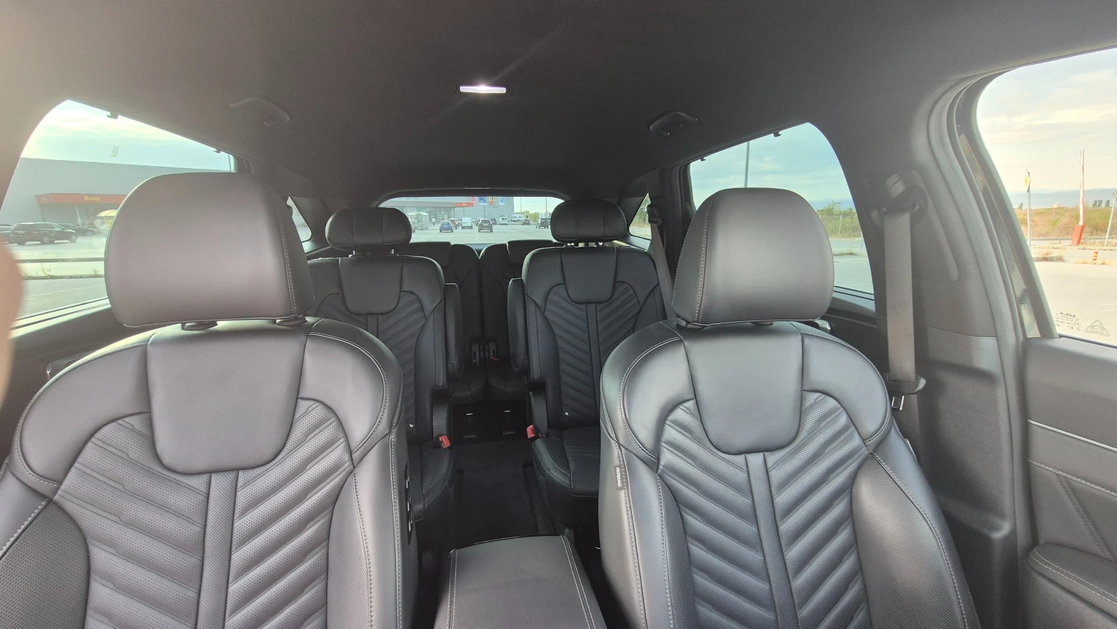 Kia Sorento SIGNATURE: Масаж, 6 места, HUD, 360 cam, Обдухване, снимка 16 - Автомобили и джипове - 56181063