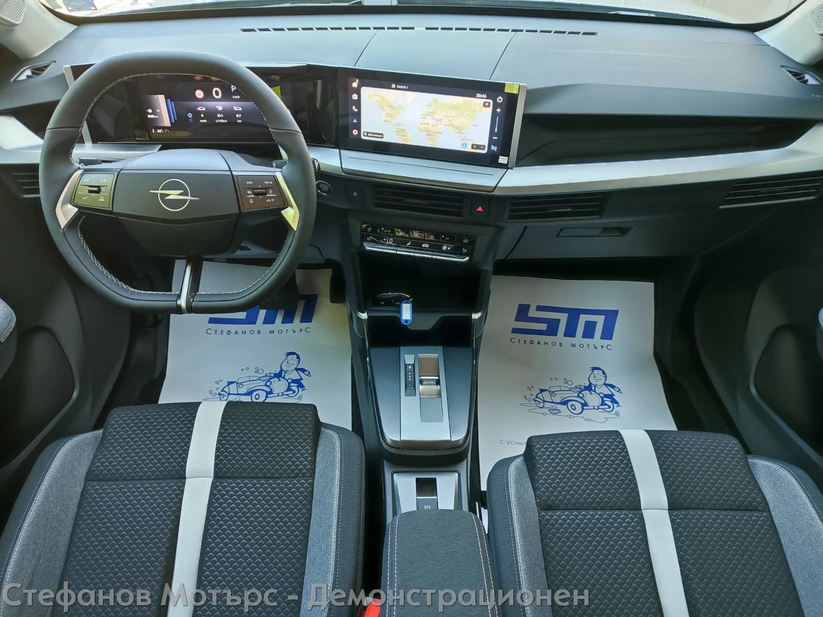 Opel Frontera Ultimate 48V Hybrid 107kW/145Hp АТ6, снимка 11 - Автомобили и джипове - 56205384
