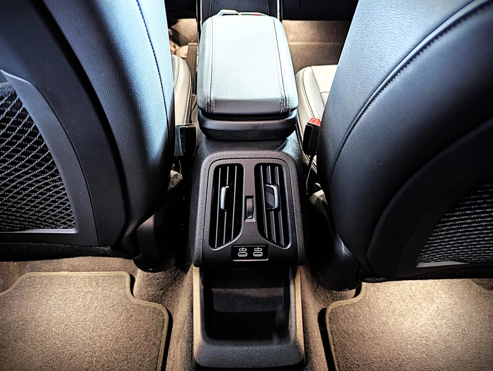 BMW X1 XDRIVE | APPLEPLAY | 360CAM , снимка 15 - Автомобили и джипове - 56215457