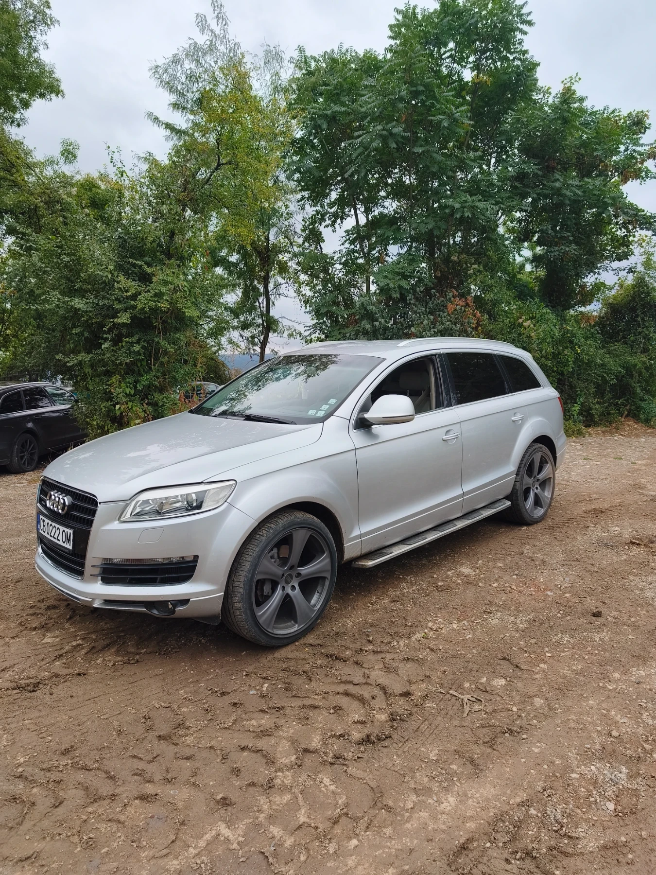 Audi Q7 Джип, снимка 3 - Автомобили и джипове - 56260050