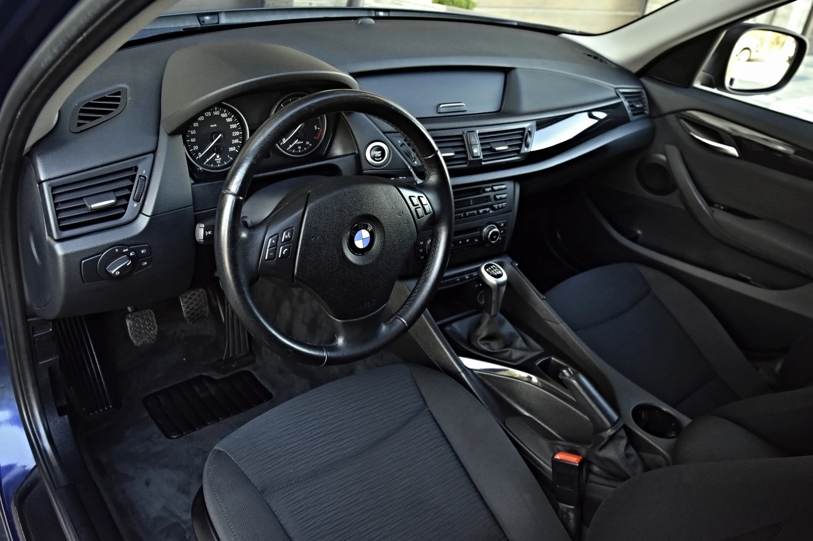 BMW X1 1.8 x drive, снимка 7 - Автомобили и джипове - 56300968