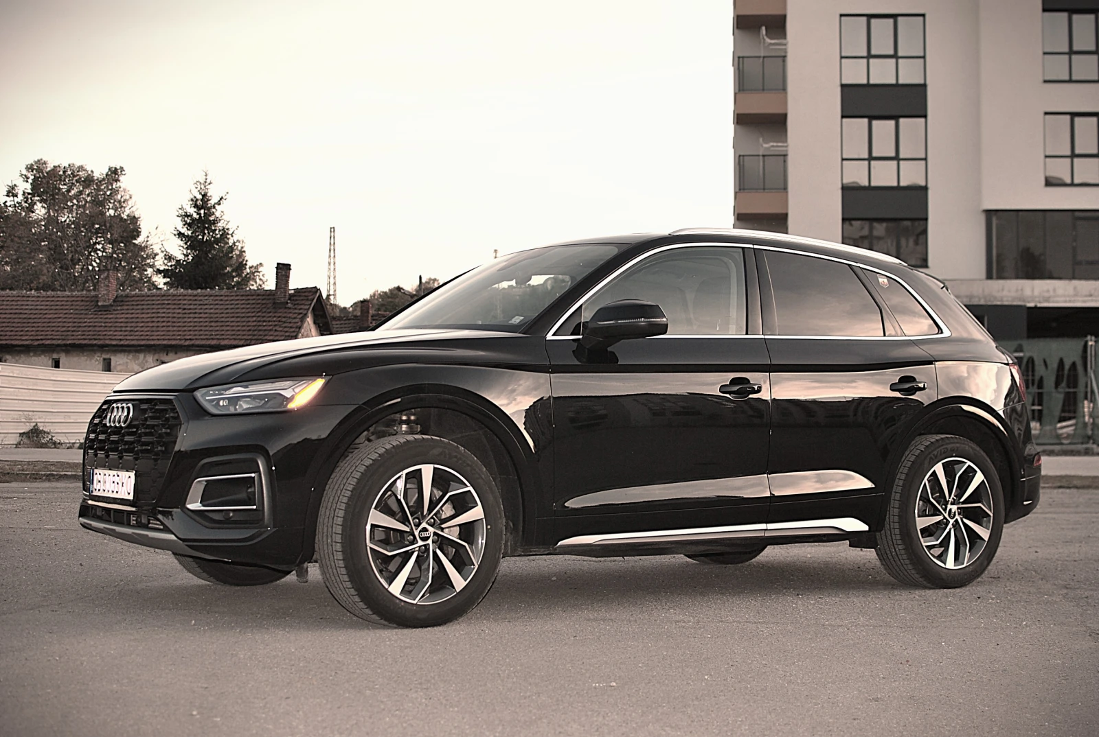 Audi Q5 45 tsfi Premium, снимка 3 - Автомобили и джипове - 56604272