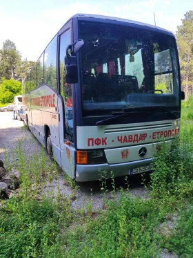     Mercedes-Benz 404 15