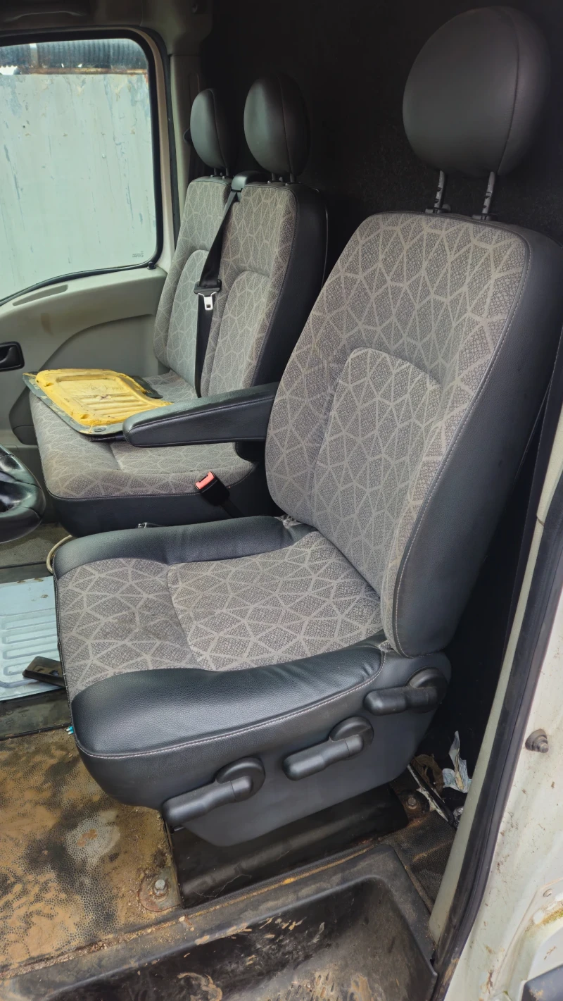 Renault Master 2.5dci/на части , снимка 9 - Бусове и автобуси - 53386729