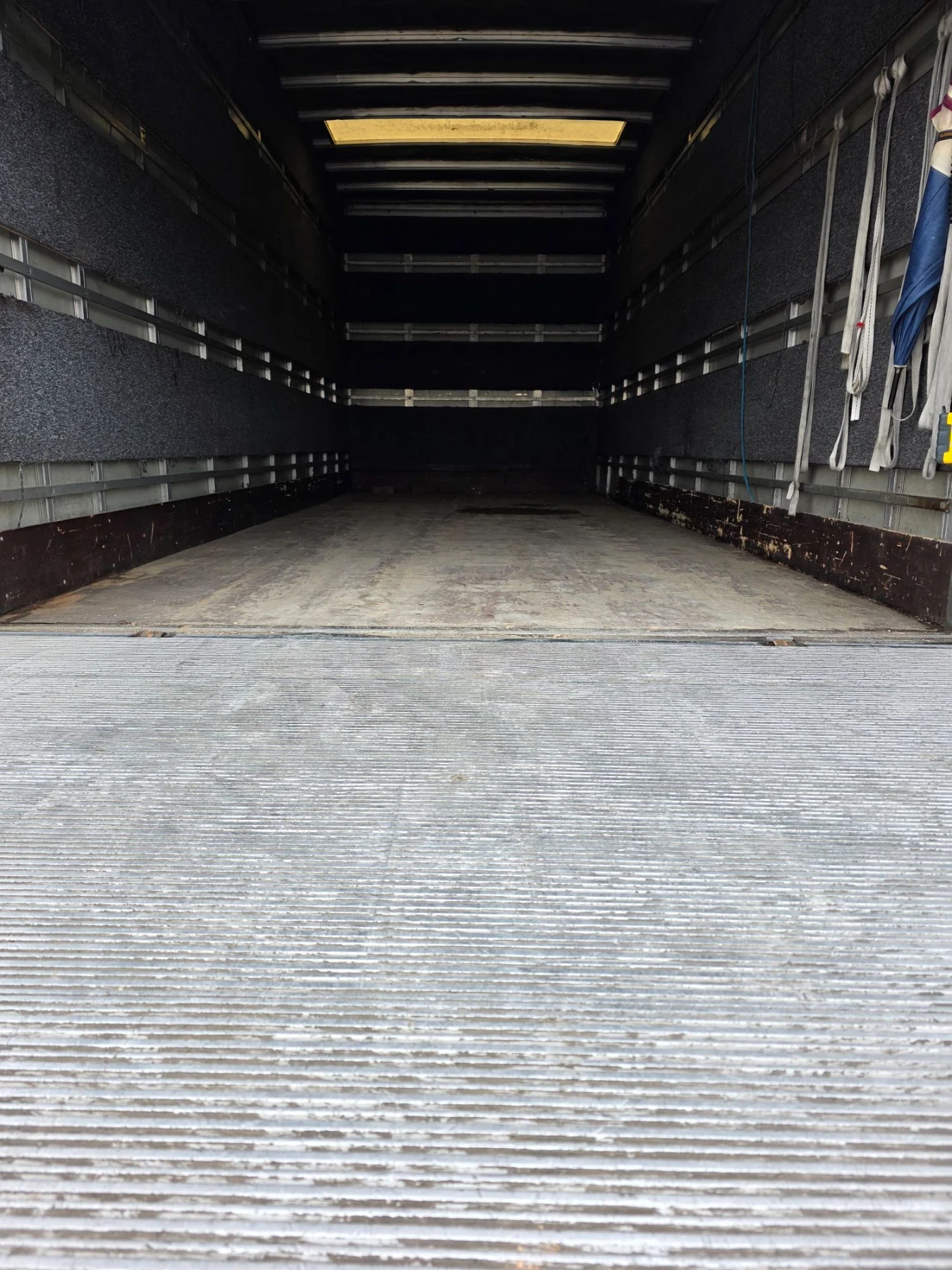 Iveco Eurocargo 130E24, снимка 10 - Камиони - 56483029
