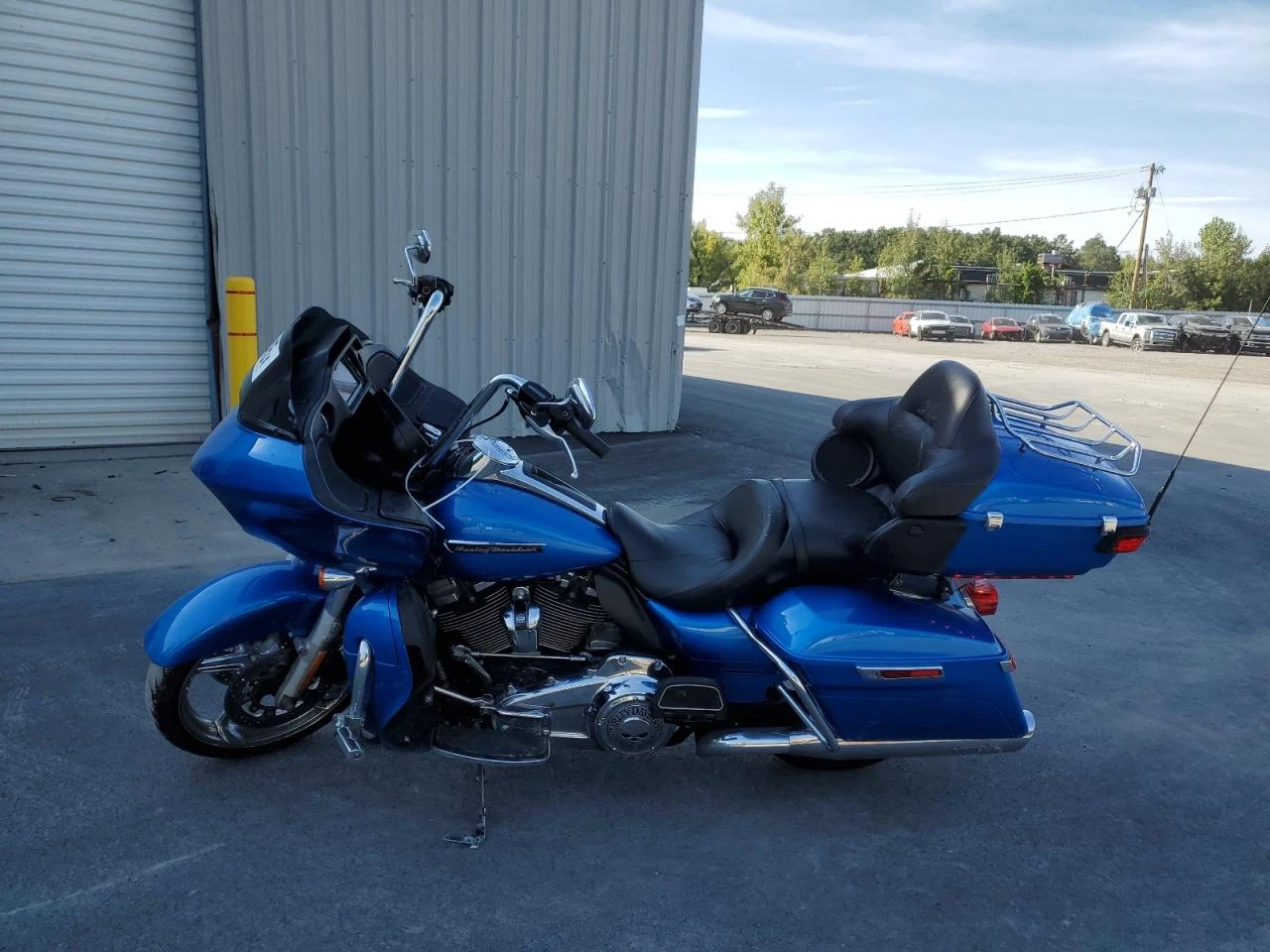 Harley-Davidson Touring FLTRU Road Glide Ultra - изображение 3