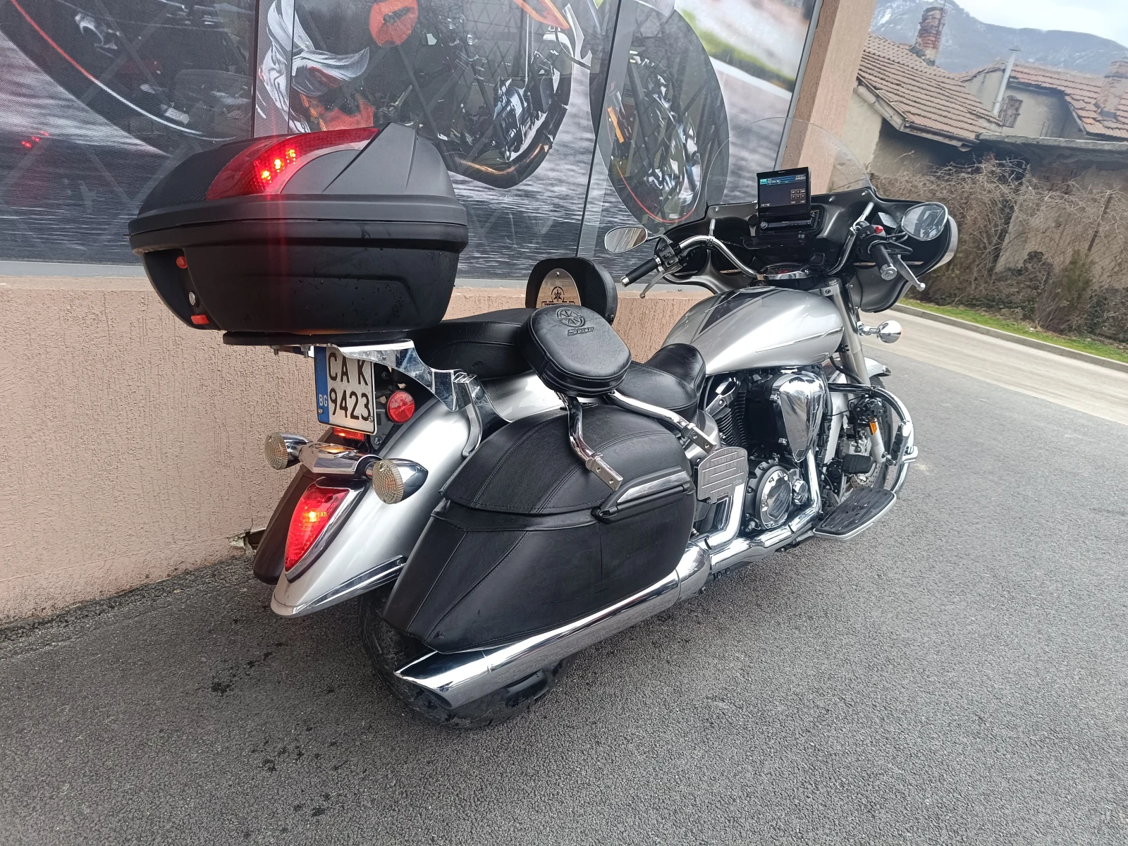 Yamaha Xvs 1300 - изображение 3