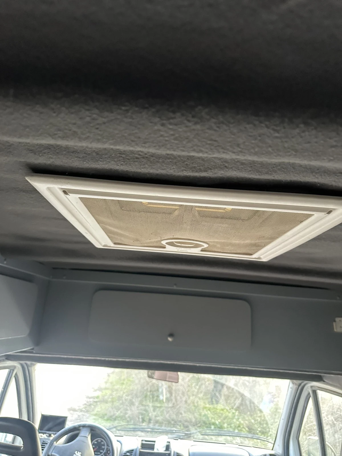 Кемпер Dethleffs Пежо, снимка 7 - Каравани и кемпери - 53778542