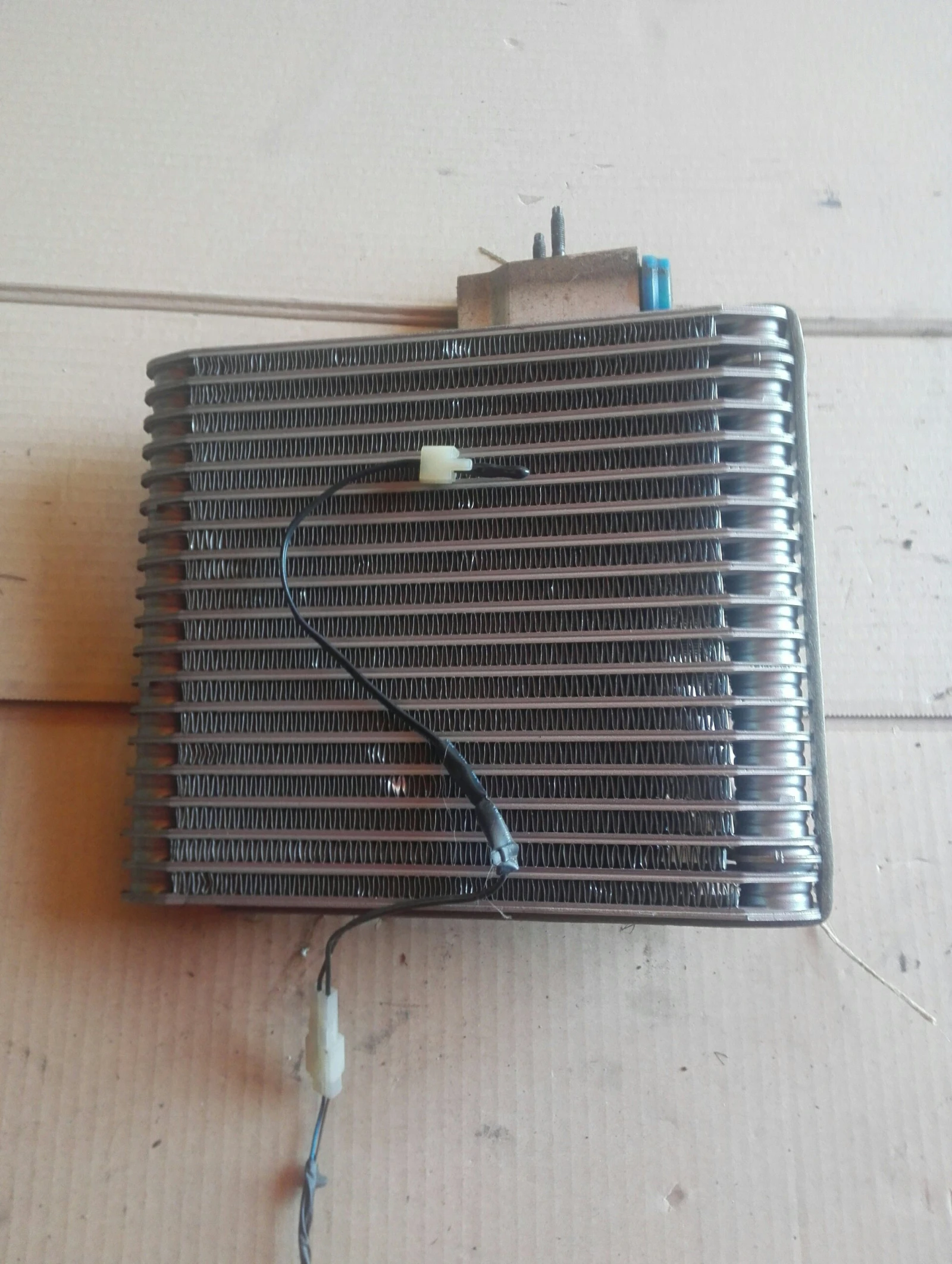      0.800 | Mobile.bg   1