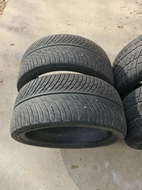 Гуми Зимни 255/35R20, снимка 1