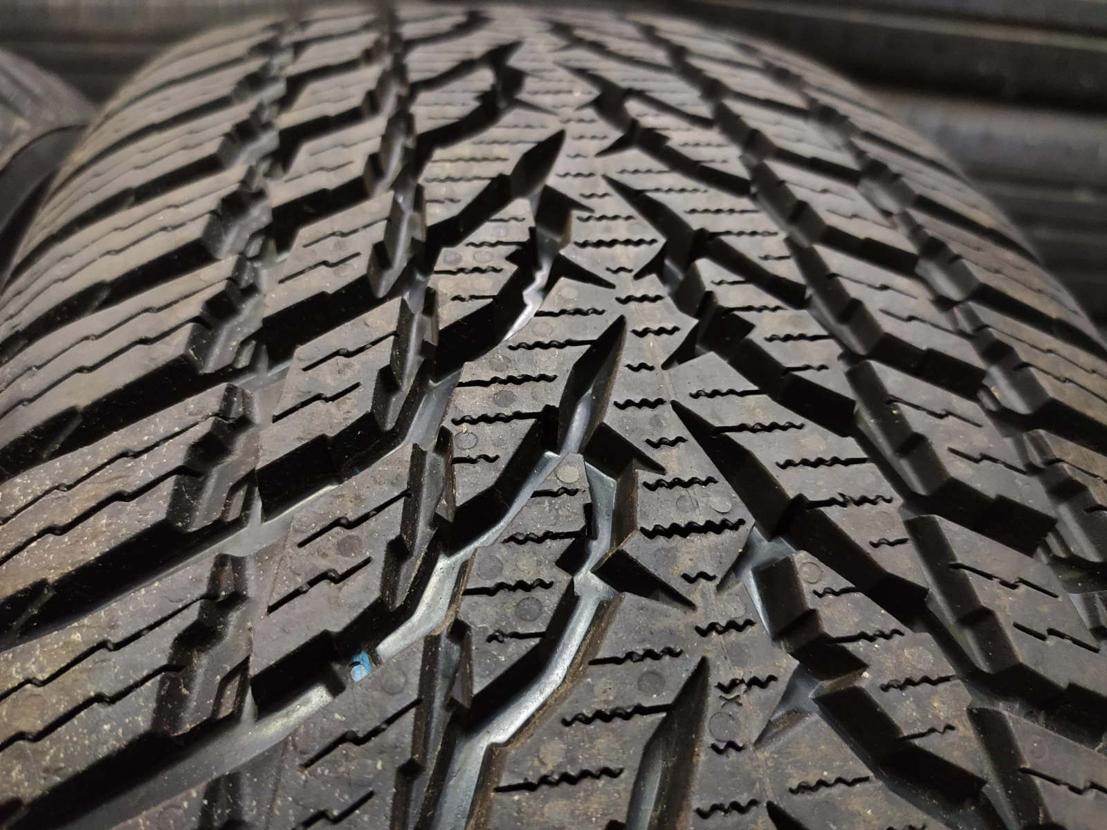  205/60R16 | Mobile.bg   3