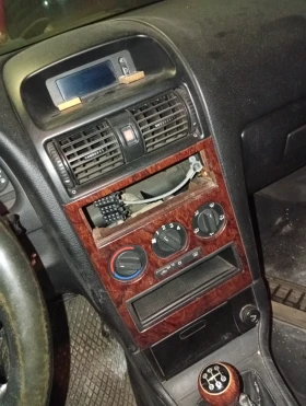 Opel Astra На части 2.0 дизел, снимка 3