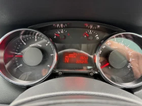 Peugeot 5008 1.6HDI-115PS-АВТОМАТ-НАВИ, снимка 13