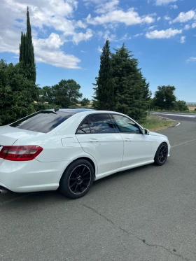 Mercedes-Benz E 220, снимка 3