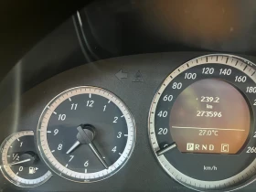 Mercedes-Benz E 220, снимка 6