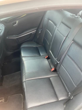 Mercedes-Benz E 220, снимка 9