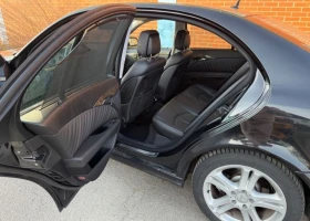 Mercedes-Benz E 320 4 matic Въздушно окачеане фул екстри - 391 € / 764.73 лв. - 96921141 8