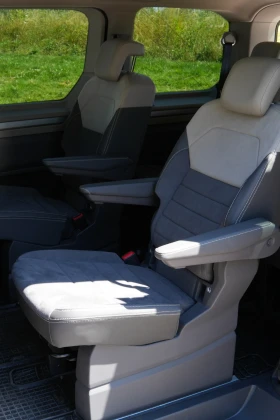 VW Multivan undefined | Auto.bg — изображение 11