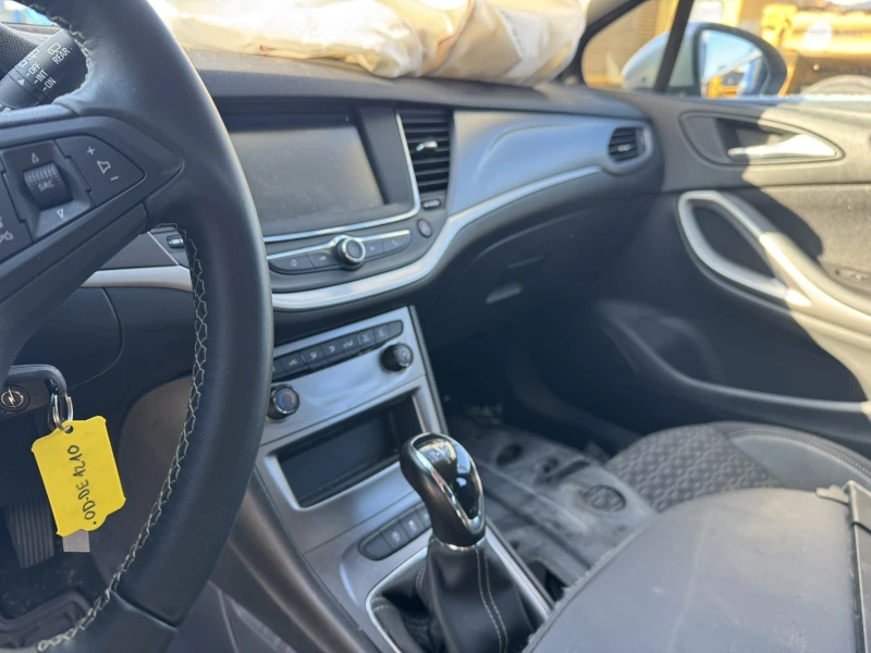 Opel Astra K 1.5 CDTI, снимка 6 - Автомобили и джипове - 42932157