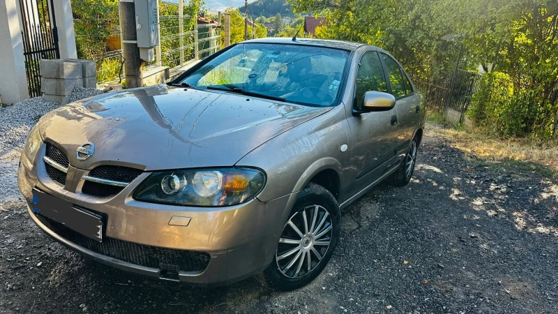 Nissan Almera, снимка 1 - Автомобили и джипове - 46838839