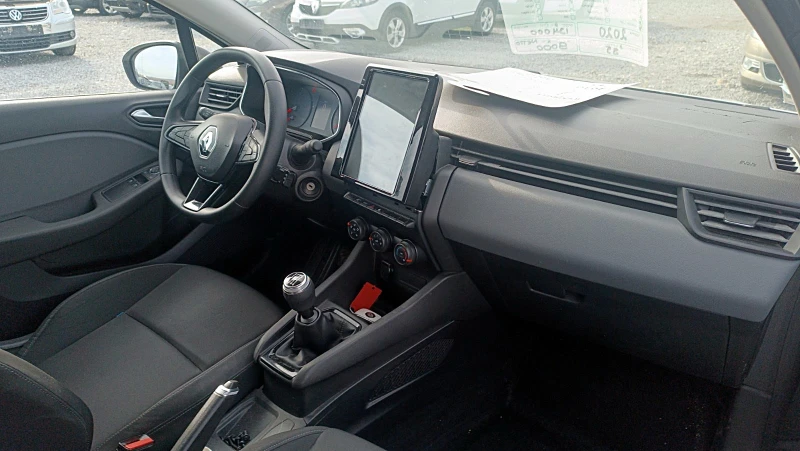 Renault Clio Euro 6, снимка 3 - Автомобили и джипове - 48234124