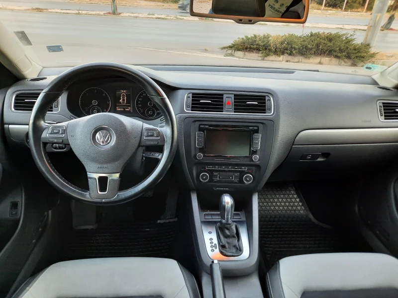 VW Jetta  Highline-FULL, снимка 9 - Автомобили и джипове - 47172966