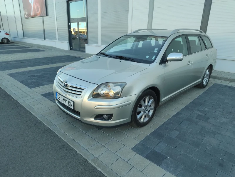 Toyota Avensis 2.0d2d клима, снимка 1 - Автомобили и джипове - 48300885