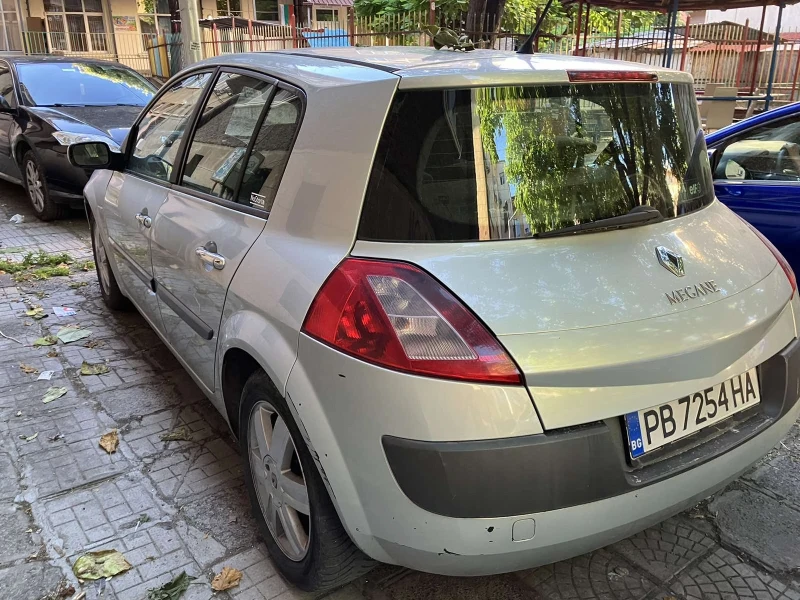 Renault Megane, снимка 2 - Автомобили и джипове - 47454236