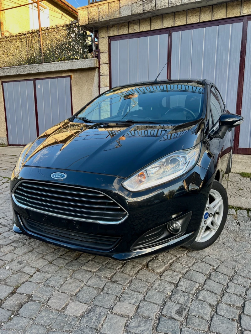 Ford Fiesta 1.4i-GAZ-BRC-Keyless, LED Фарове, 5врати, ПАРКТРОН, снимка 1 - Автомобили и джипове - 47498722