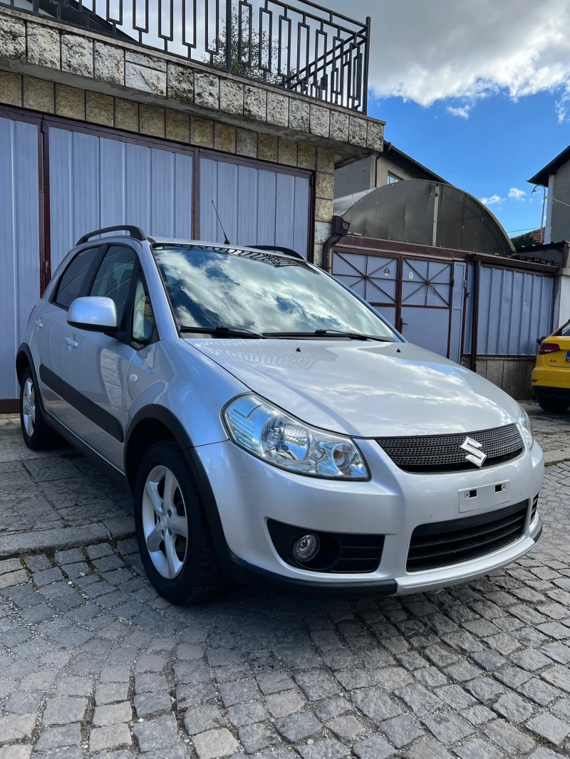 Suzuki SX4 1.6i 4x4 FACE-Подгрев-Keyless , снимка 1 - Автомобили и джипове - 47498722