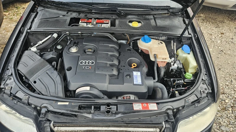 Audi A4 1.9 TDI 131ps* Exclusive* Италия , снимка 8 - Автомобили и джипове - 48260175