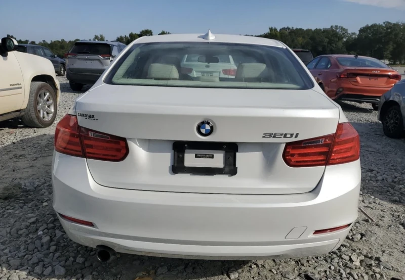 BMW 320, снимка 5 - Автомобили и джипове - 48308058