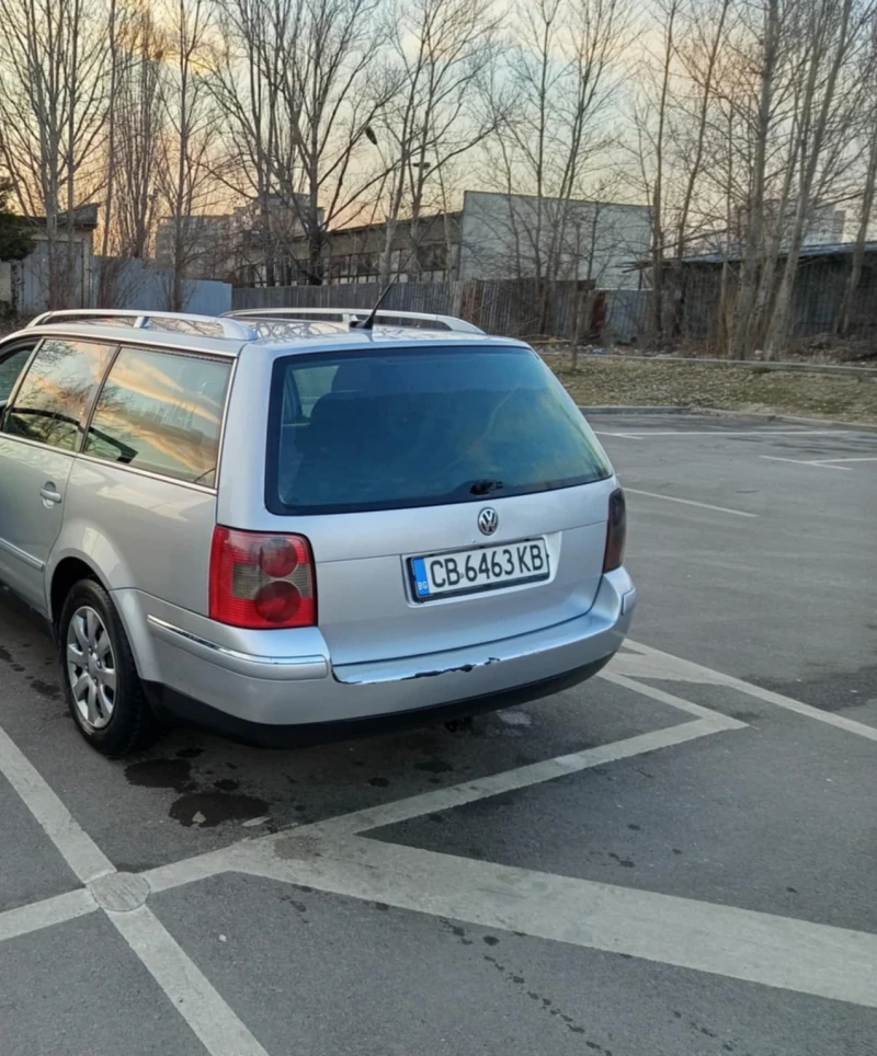 VW Passat 1.9 TDI, снимка 3 - Автомобили и джипове - 49119035