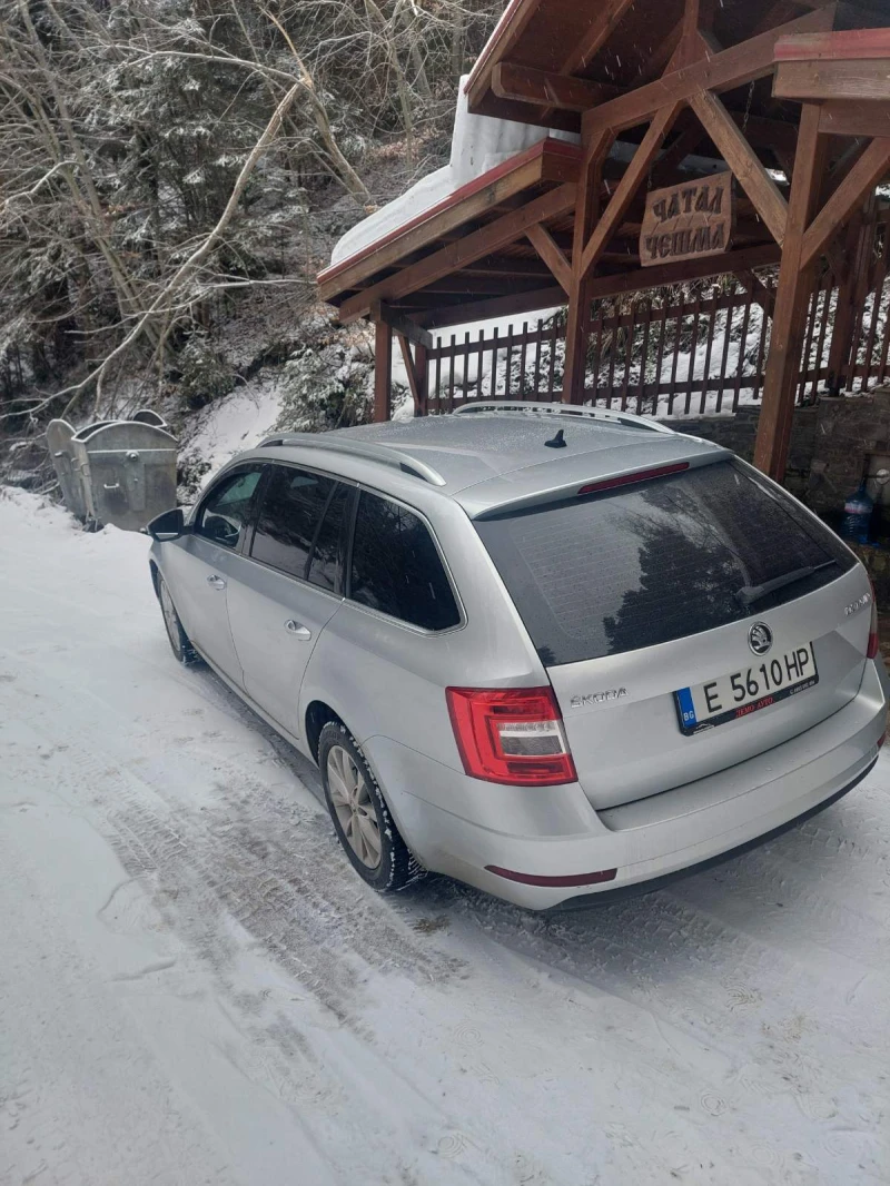 Skoda Octavia 1.6 TDI, снимка 3 - Автомобили и джипове - 49286381