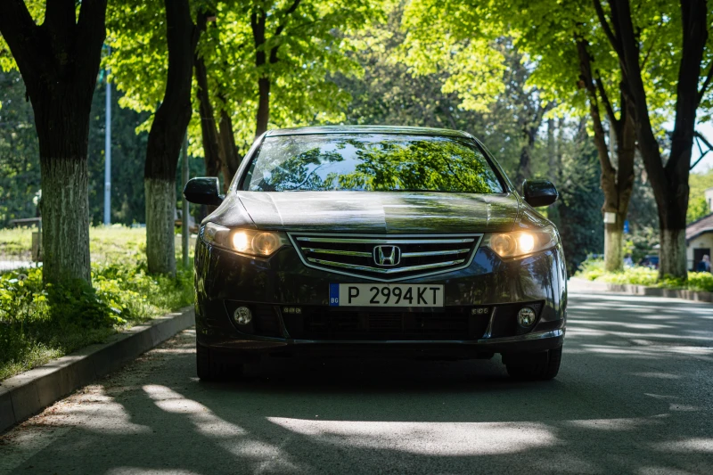 Honda Accord 2.2 i-CDTi 150, снимка 4 - Автомобили и джипове - 52242156