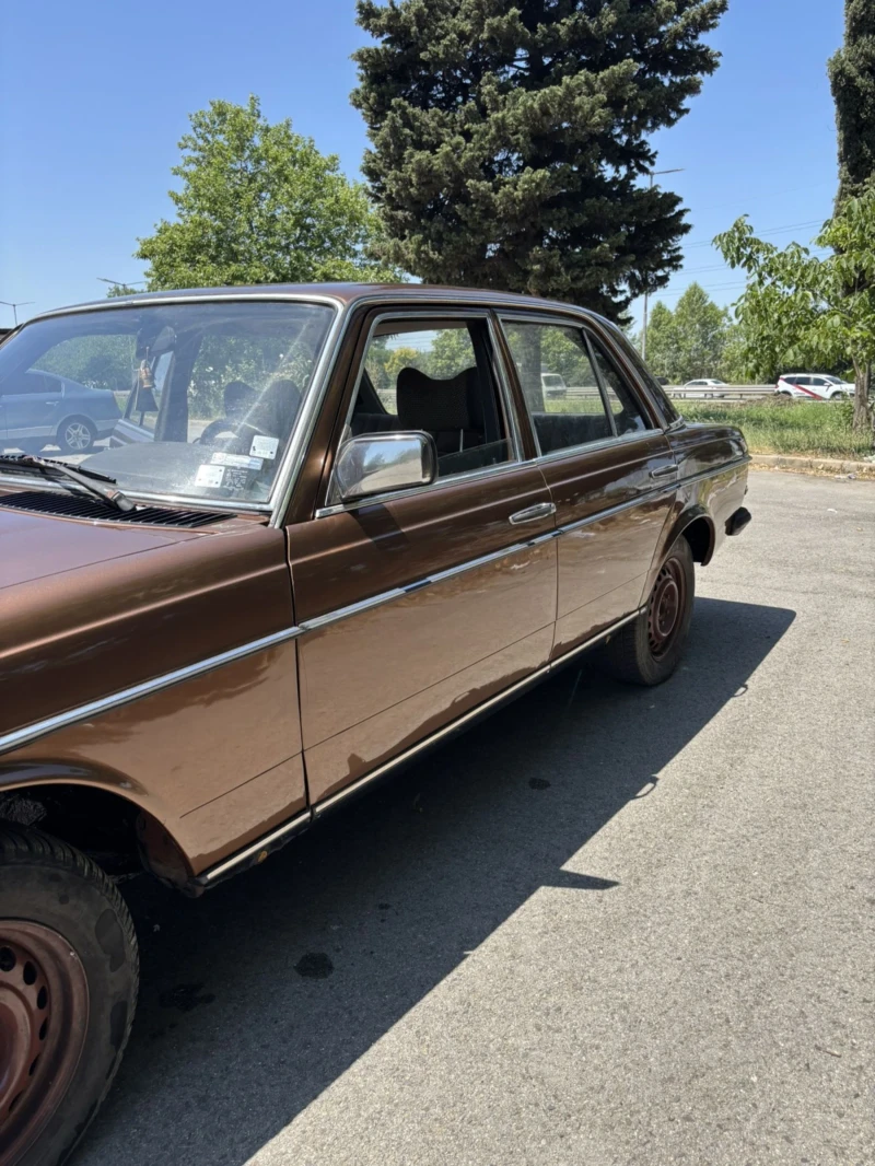 Mercedes-Benz 123, снимка 6 - Автомобили и джипове - 52568144