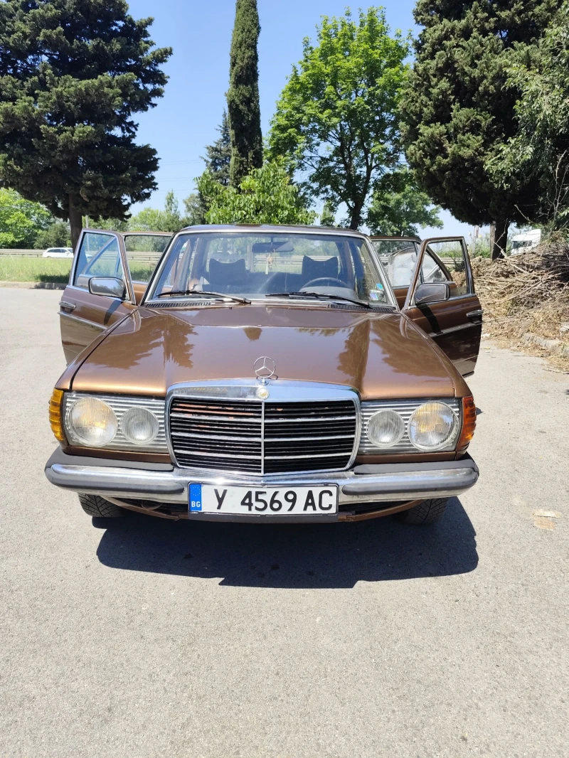 Mercedes-Benz 123, снимка 2 - Автомобили и джипове - 52568144