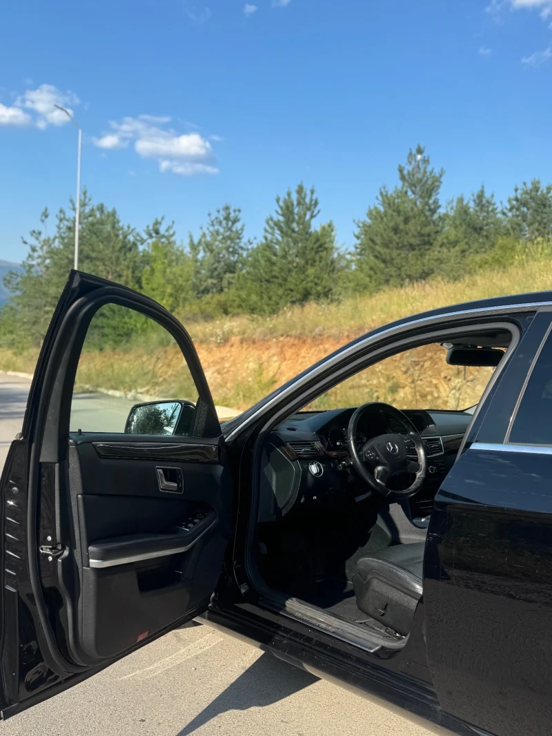 Mercedes-Benz E 200   7G-Tronic ЛИЗИНГ, снимка 5 - Автомобили и джипове - 51317905