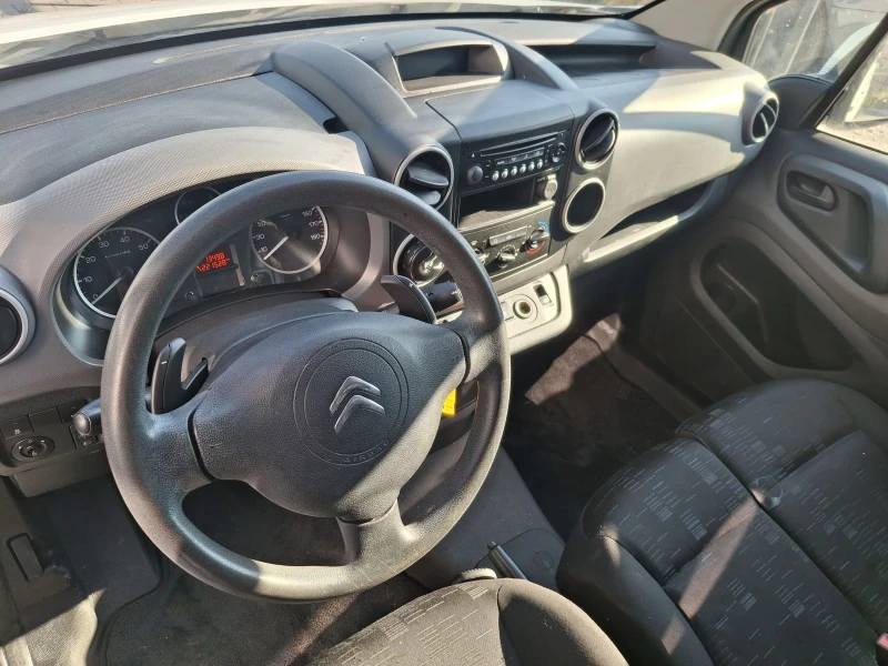 Citroen Berlingo 1.6HDI* * face* * Euro6* * AUTOMAT , снимка 13 - Автомобили и джипове - 52914943