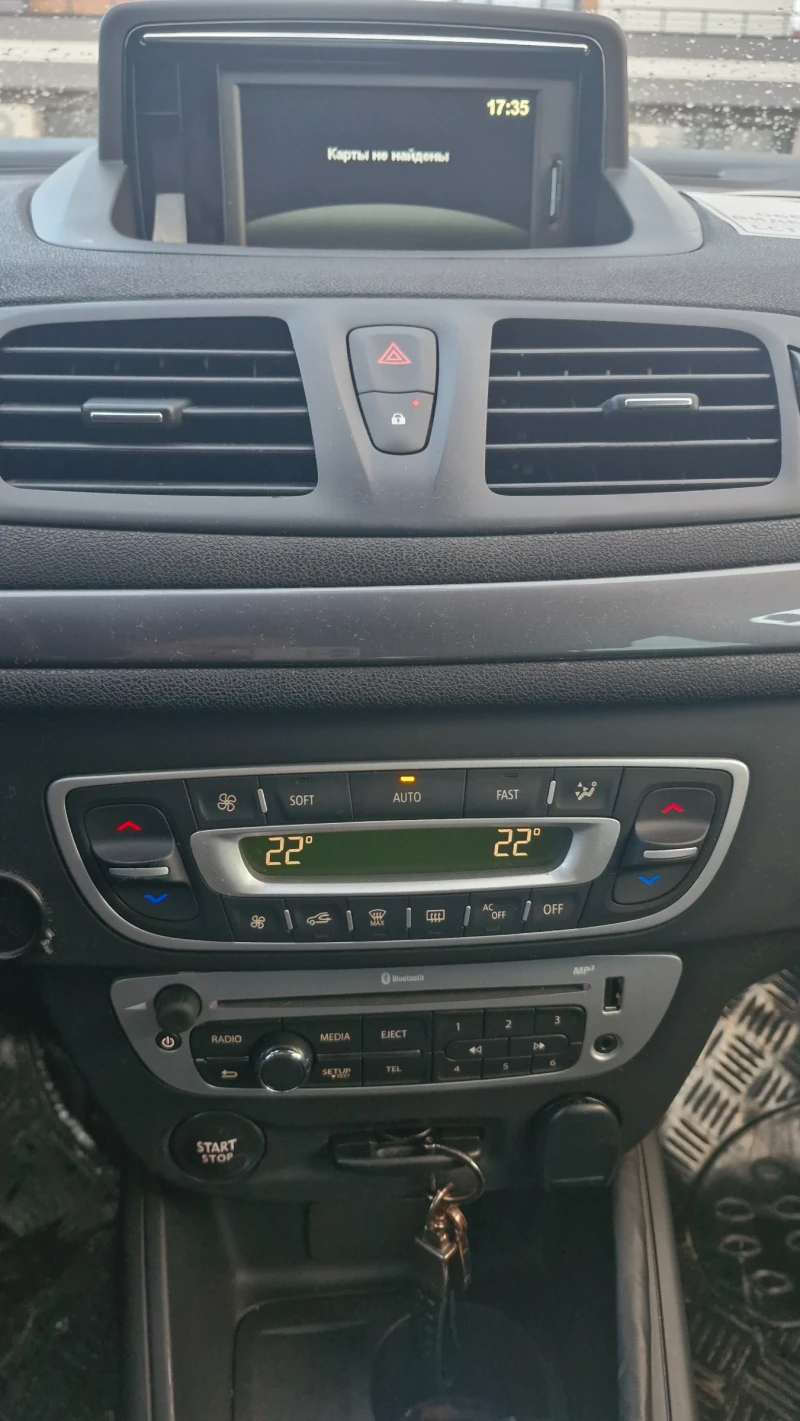 Renault Megane, снимка 10 - Автомобили и джипове - 53177365