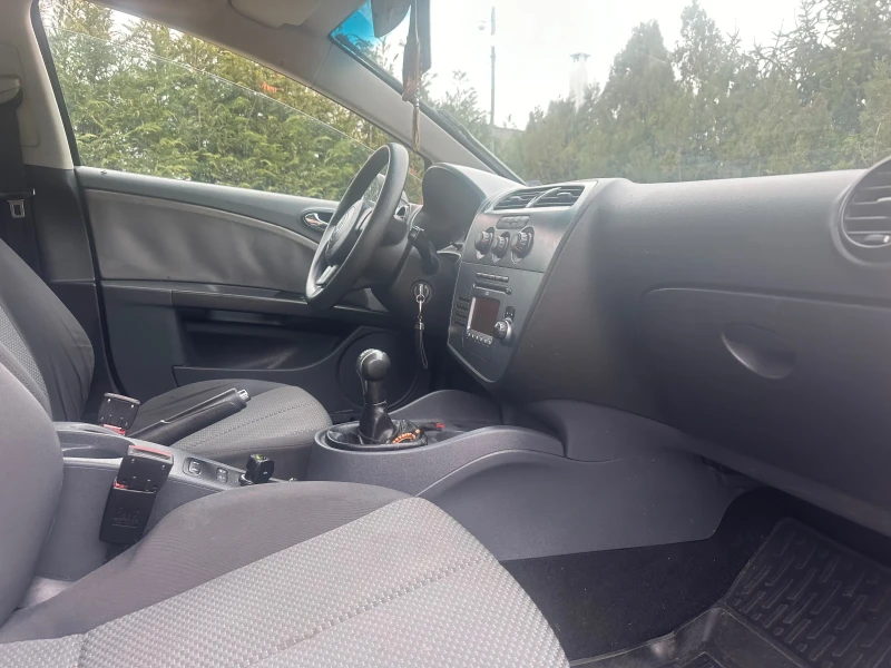 Seat Leon 1.9TDI 105hp, снимка 11 - Автомобили и джипове - 53204504