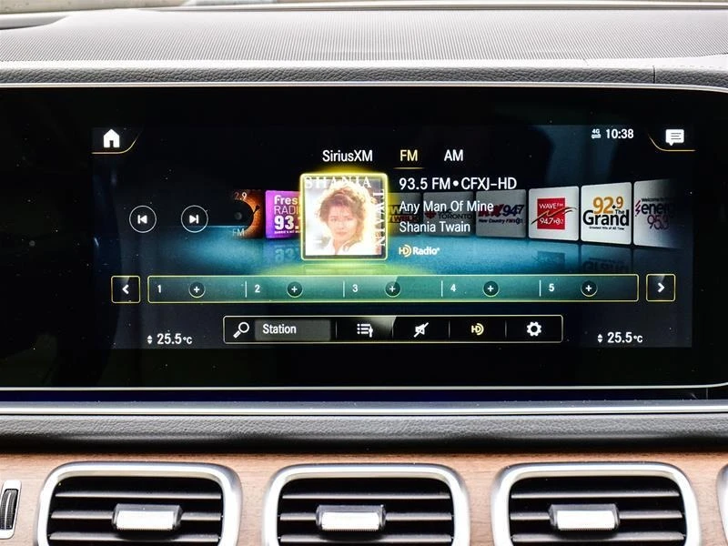 Mercedes-Benz GLE 450 PREM| COMFORT| TECH PKG  С РЕГИСТРАЦИЯ & АВТО КРЕД, снимка 13 - Автомобили и джипове - 53713959