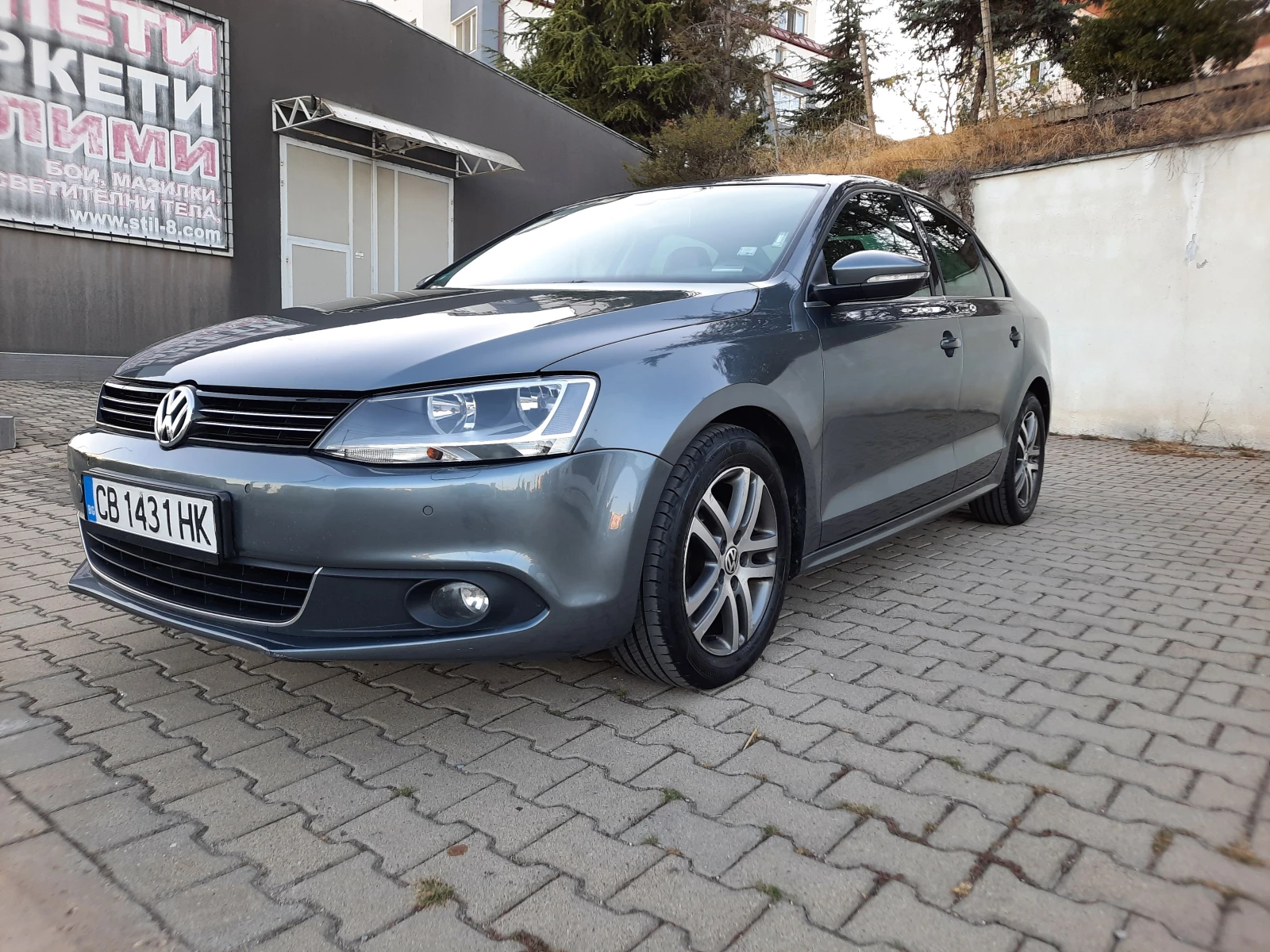 VW Jetta  Highline-FULL - изображение 3